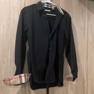 Authentic burberry button up size M dress shirt used